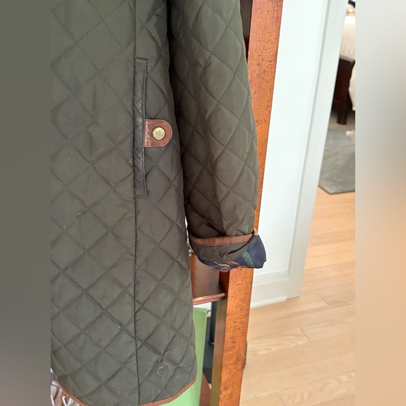 Lauren Ralph Lauren Women's Mid Length Quilted Coat, size XXL - Picture 6 of 13